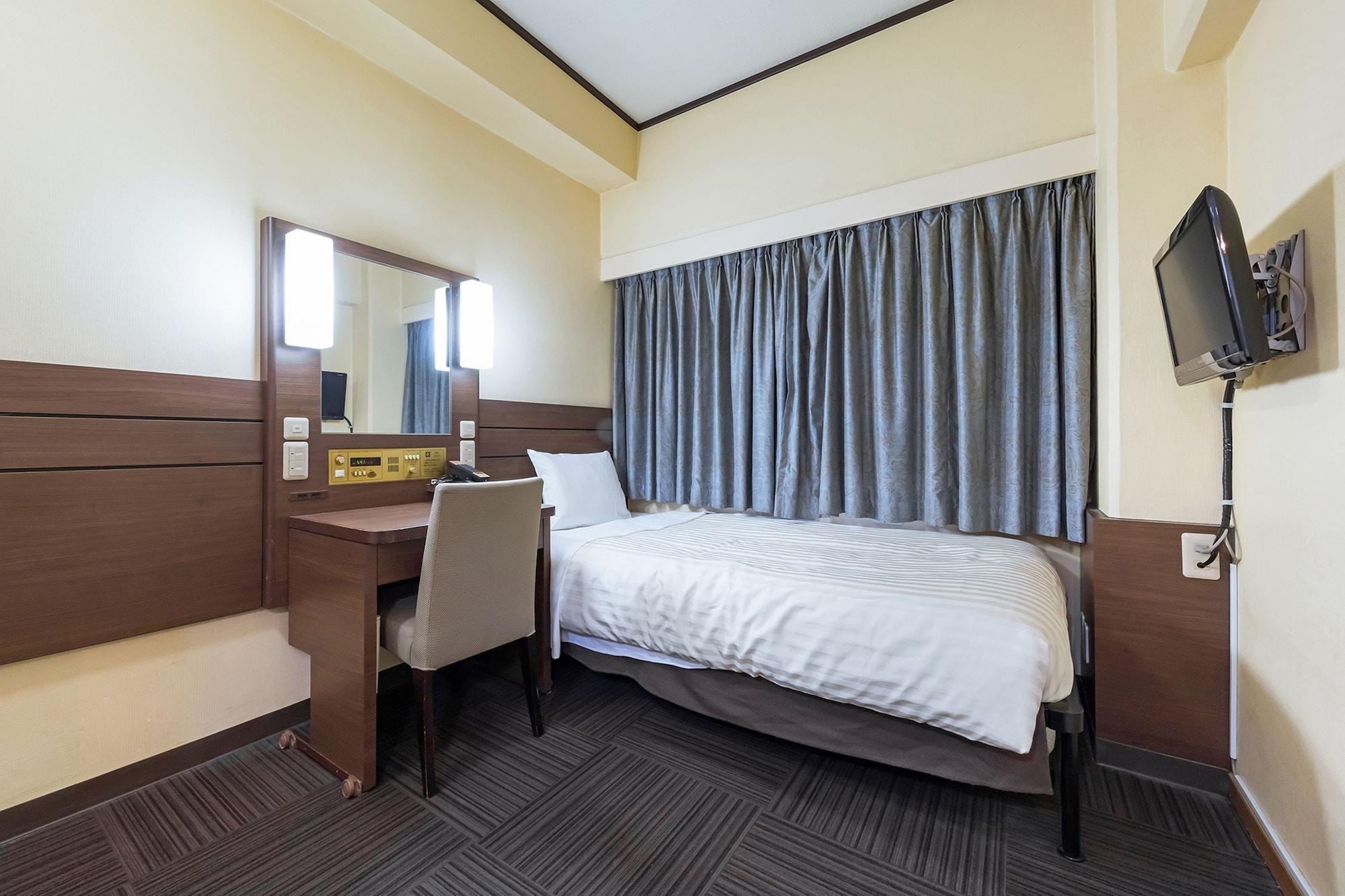 Akasaka Yoko Hotel Токио Екстериор снимка