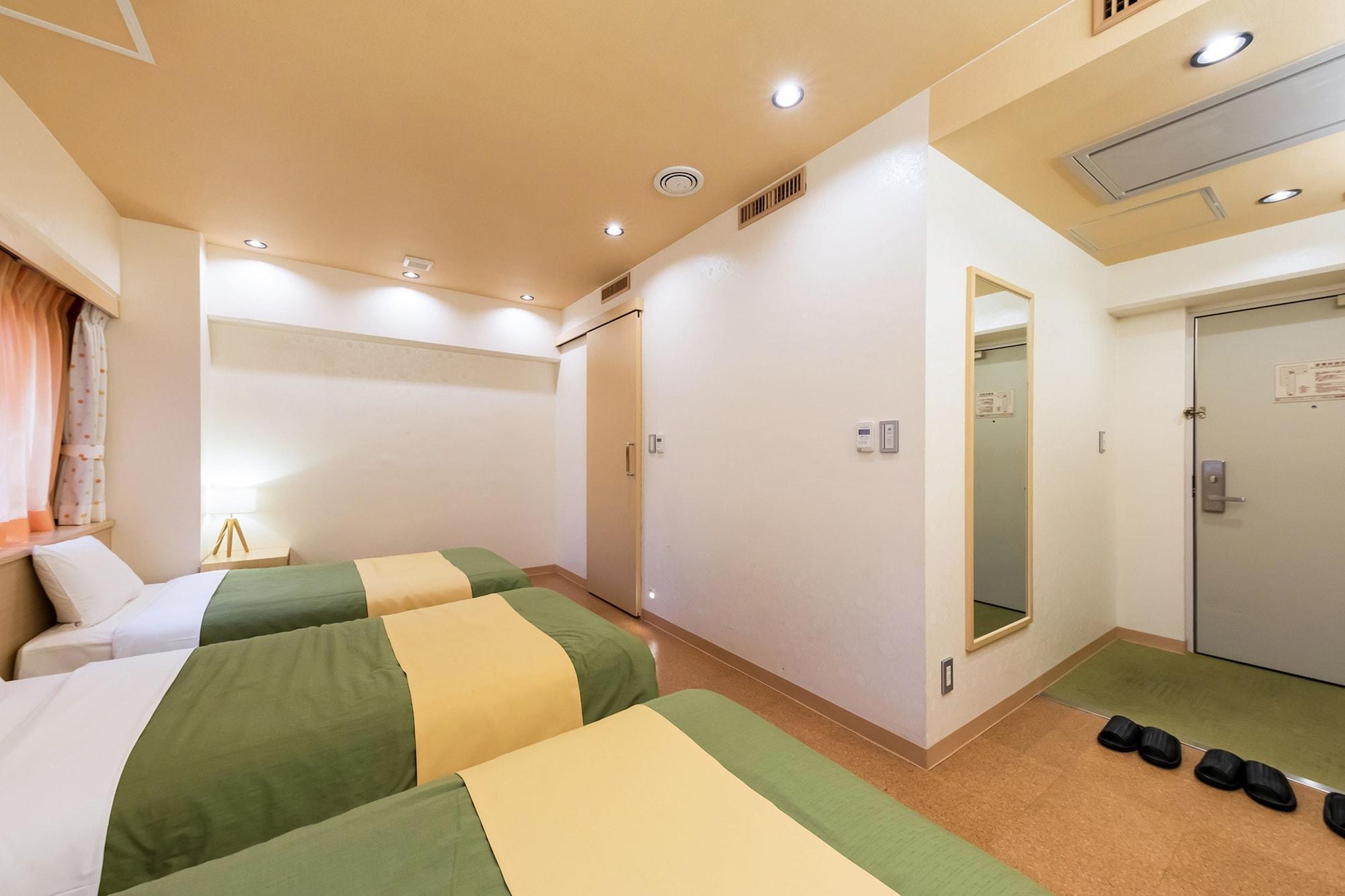 Akasaka Yoko Hotel Токио Екстериор снимка