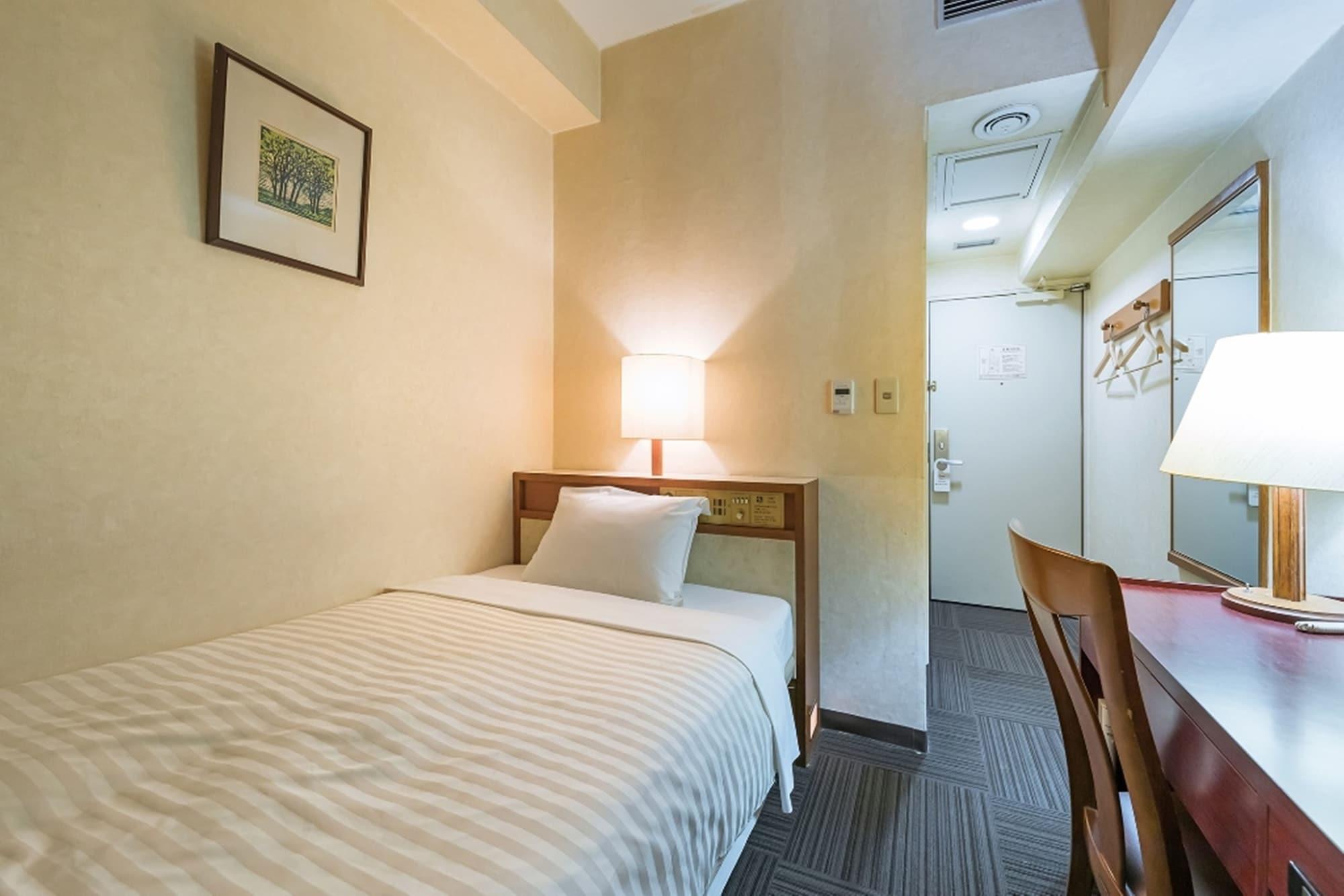 Akasaka Yoko Hotel Токио Екстериор снимка