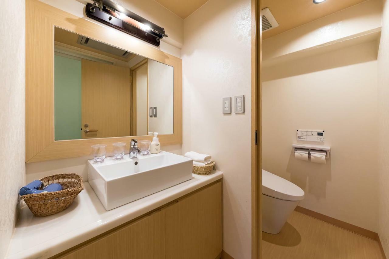 Akasaka Yoko Hotel Токио Екстериор снимка